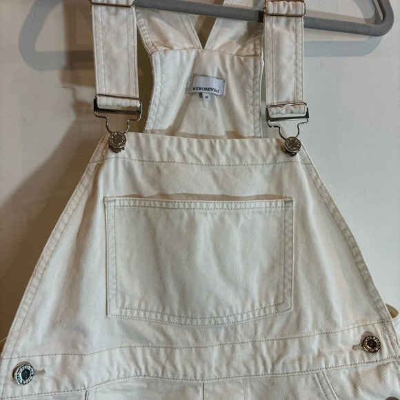 WE WORE WHAT Sz XS Oversized 100% Cotton Adjustable Straps Short Overalls - Picture 5 of 11